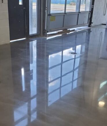 1 Day Garage Epoxy Flooring – Residential foto 2